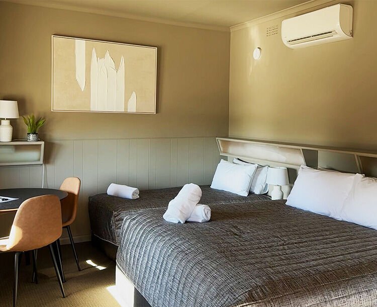 King Twin Room