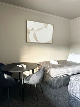 King Twin Room